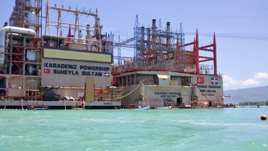 Contratos de barcazas eléctricas en Azua próximos a vencer
