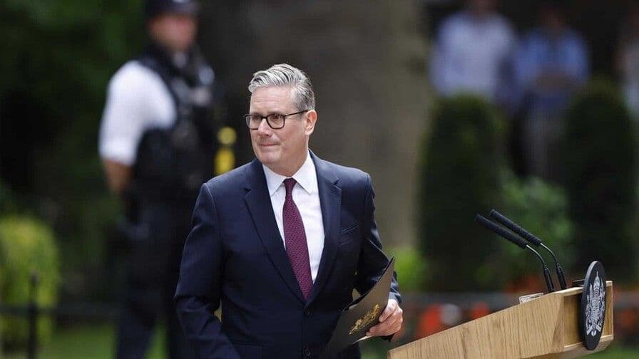 Keir Starmer dimite como líder del Partido Laborista