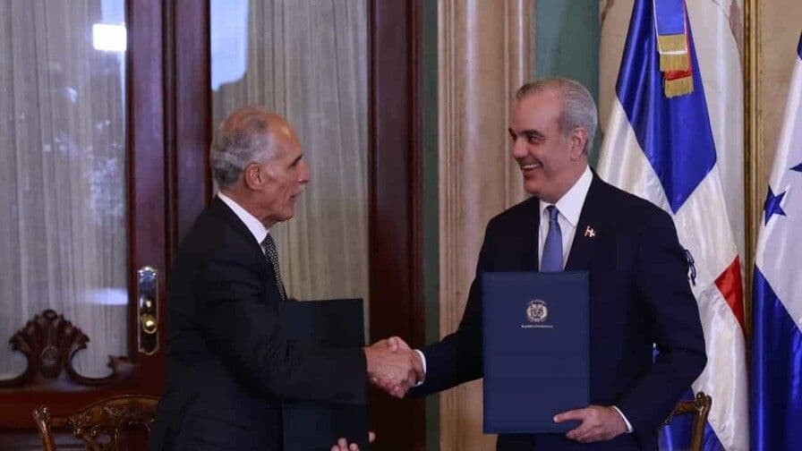 República Dominicana y Honduras fortalecen lazos comerciales y turísticos