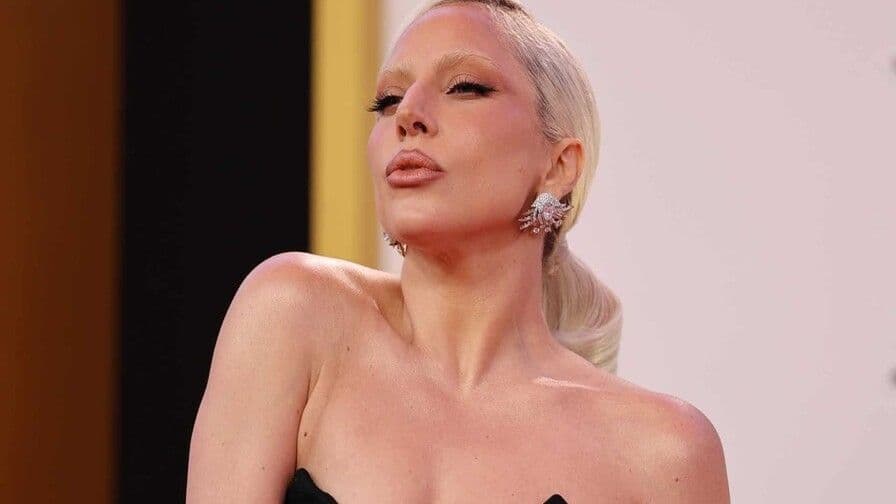 Lady Gaga da la bienvenida a su primer hijo