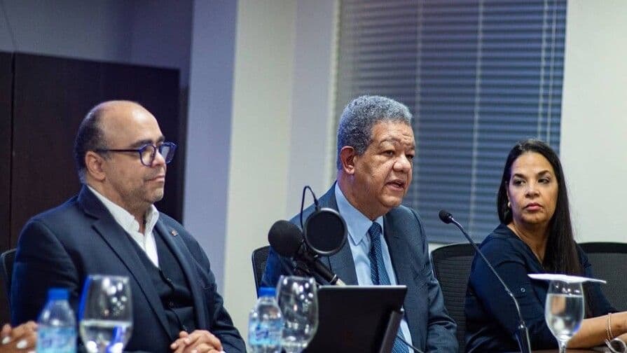Leonel Fernández advierte sobre posibles cambios en la Ley de Cine