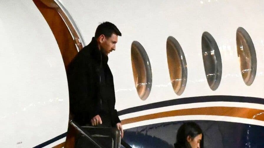 Lionel Messi despide a su padre en Rosario