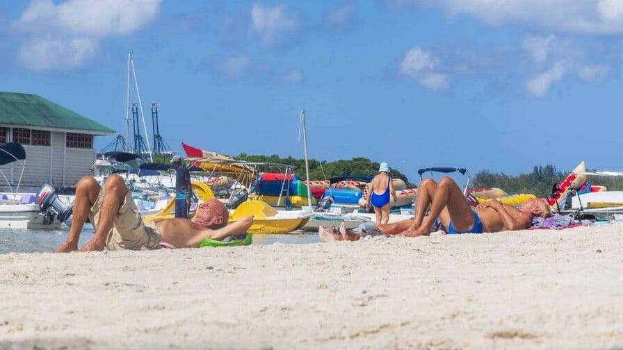 Turistas estadounidenses gastan entre US$116 y US$226 diarios en República Dominicana