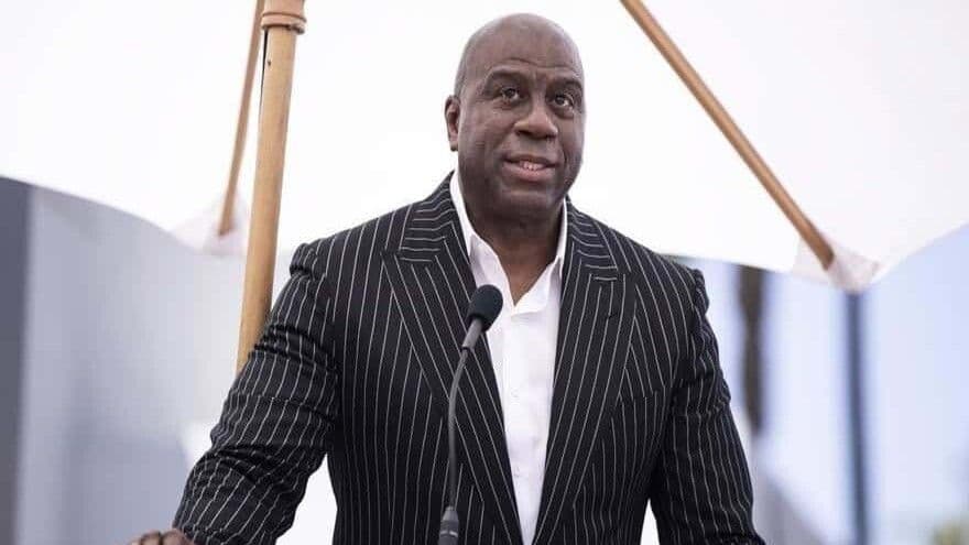 Investigación del FBI sobre acuerdos ocultos de Mark Walter y Magic Johnson