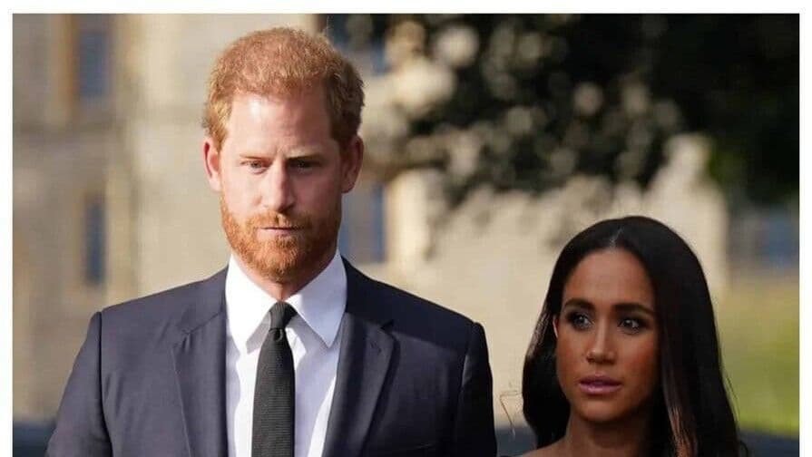 Príncipe Harry y Meghan Markle regresan al Reino Unido con sus hijos