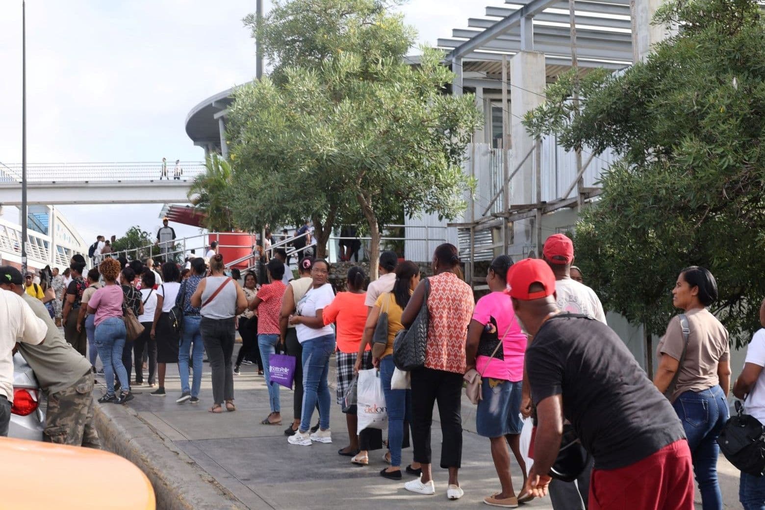 Usuarios del Metro de Santo Domingo elogian eliminación de transbordo