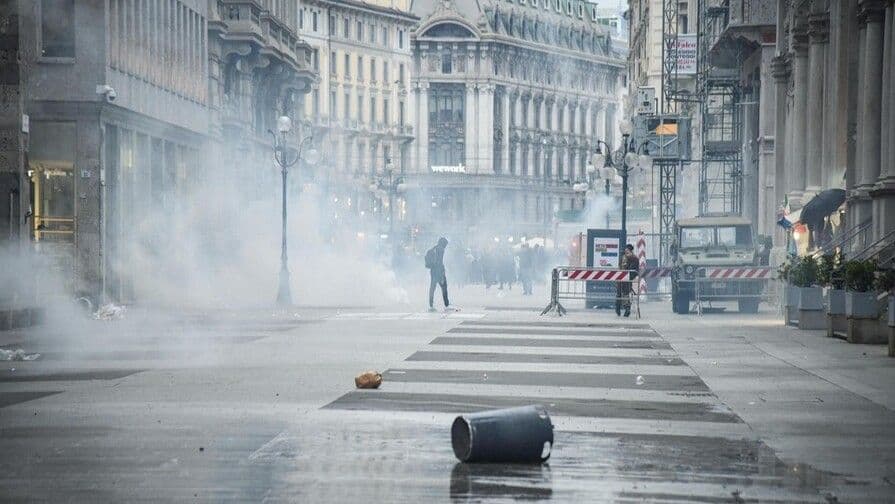 Disturbios en Milán dejan 60 detenidos tras enfrentamientos con la policía