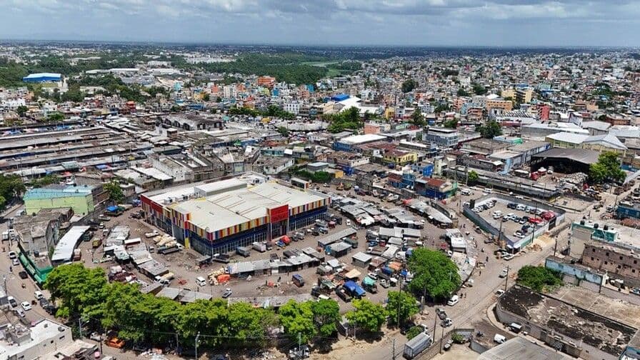 Millones perdidos en obras públicas abandonadas en Santo Domingo