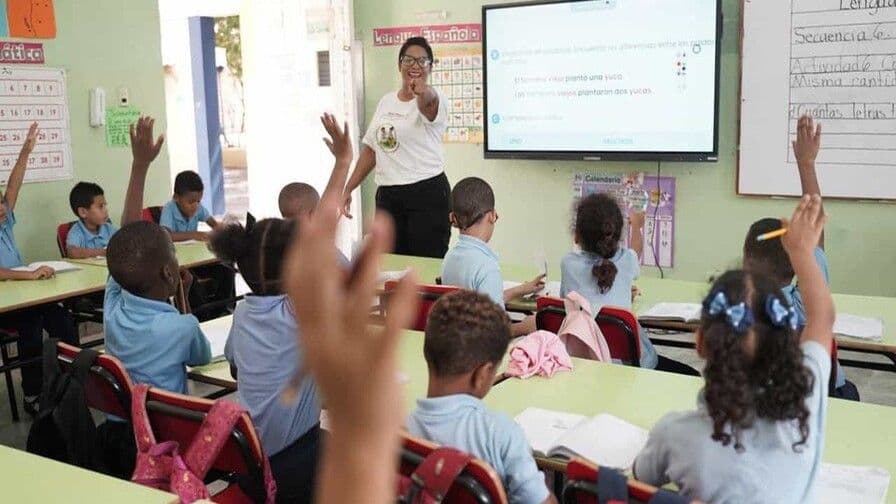 Gobierno beneficia a más de 480 mil familias con Bono a Mil