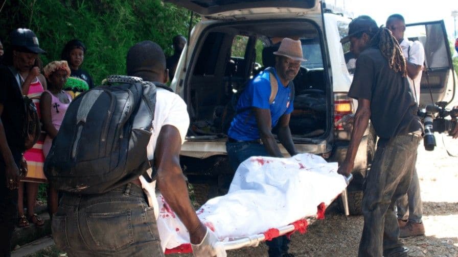 Ataque de bandas armadas en Haití deja decenas de muertos