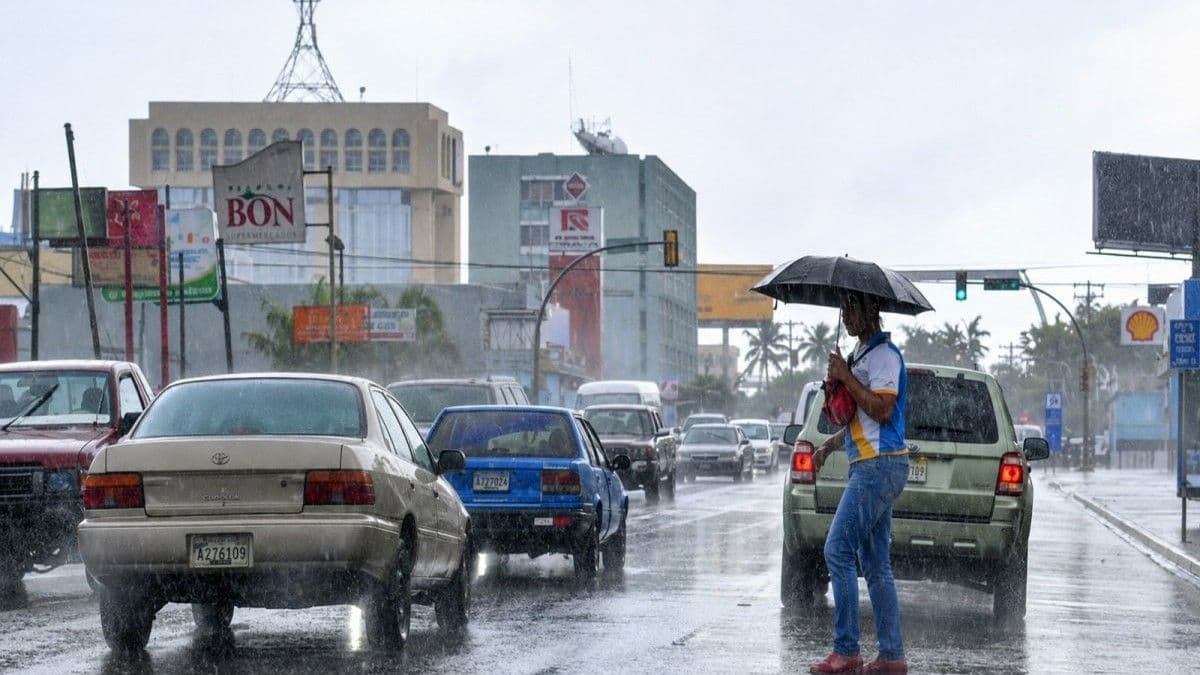 Provincias en alerta por efectos de onda tropical en República Dominicana