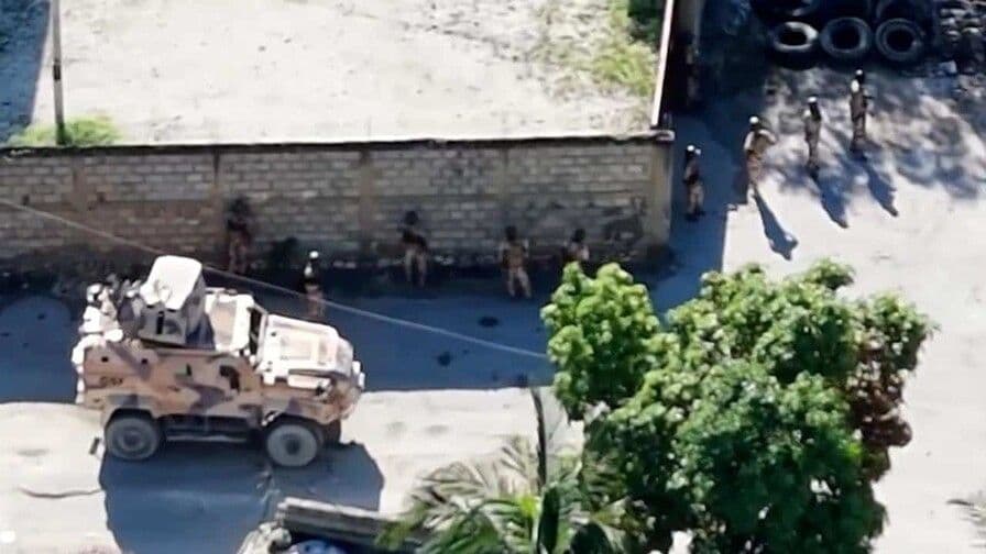 Operaciones de rescate en Haití para militares salvadoreños desaparecidos