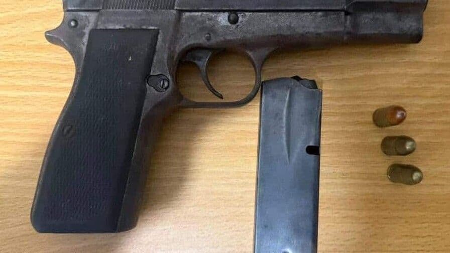 Policía Nacional incauta armas y drogas en operativos en el sur del país