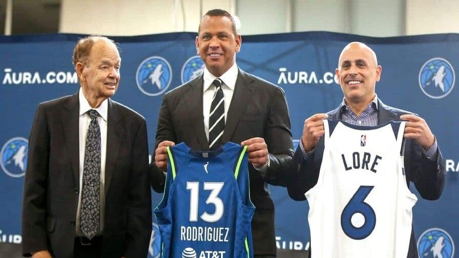 Alex Rodríguez refuerza su posición en los Timberwolves y Lynx
