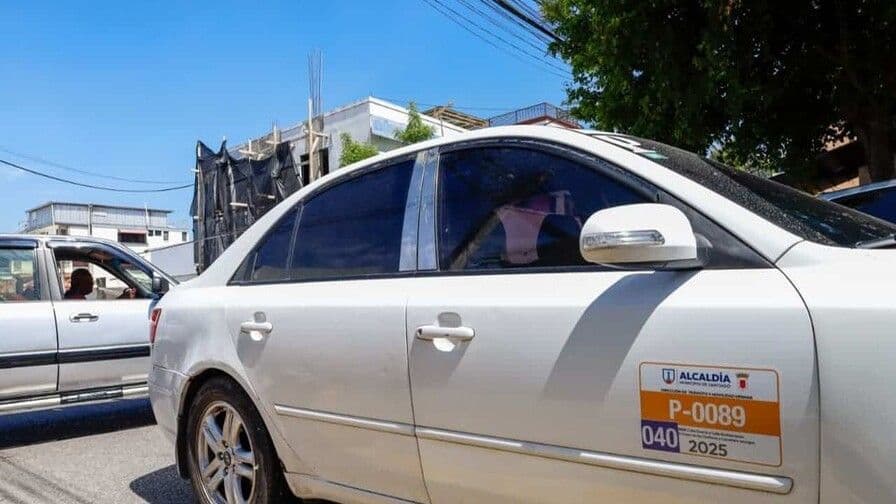 Rebaja del pasaje urbano en Santiago para estudiantes y uniformados