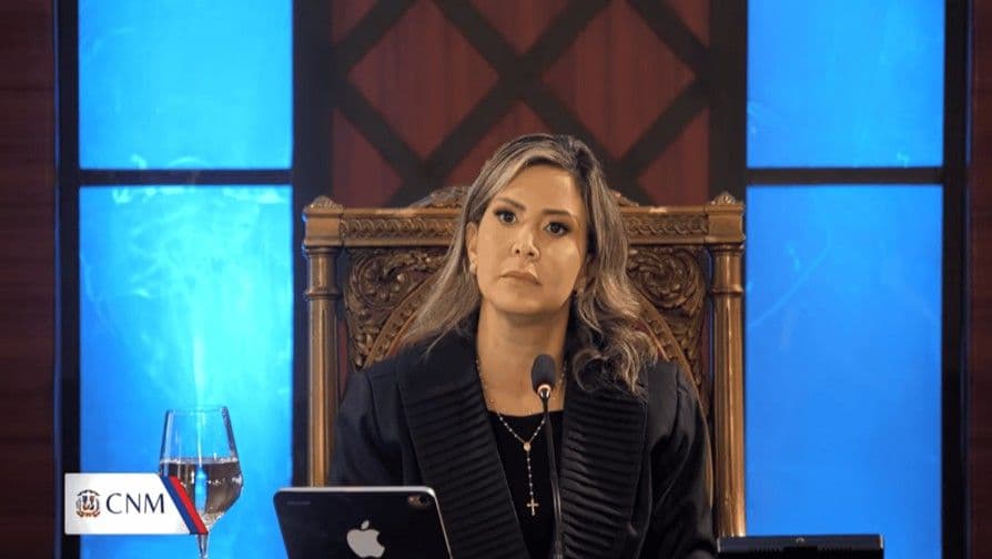 Rosalba Ramos destaca avances del nuevo Código Penal en sanciones