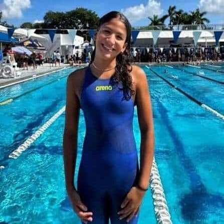 Jianna Amores gana plata en 50 m mariposa en Juegos Centroamericanos 2026