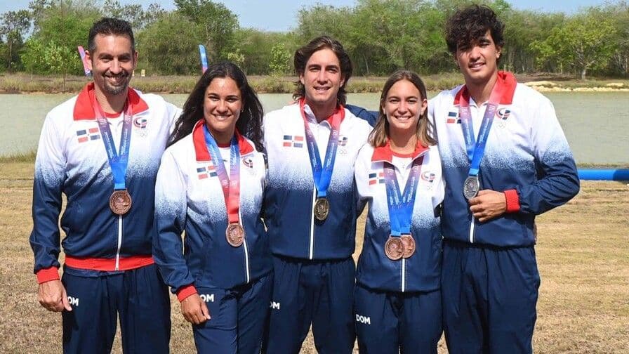 Hermanos Pigozzi triunfan en esquí náutico con oro y plata