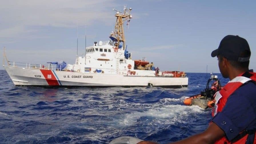 Guardia Costera repatria a 63 migrantes dominicanos desde Puerto Rico