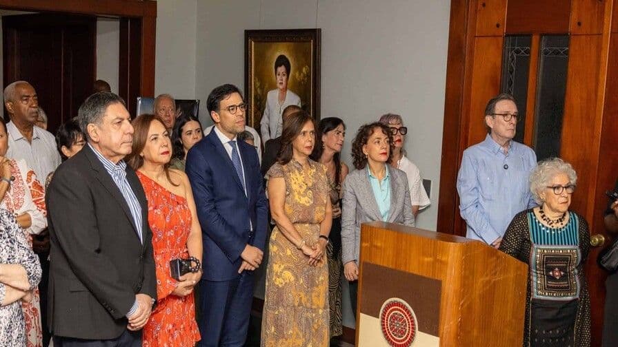 Inauguran el Festival Internacional Photoimagen en el Museo Bellapart