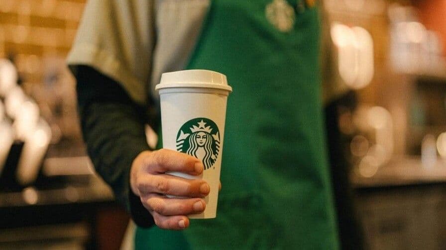 Starbucks cerrará 250 tiendas en Norteamérica