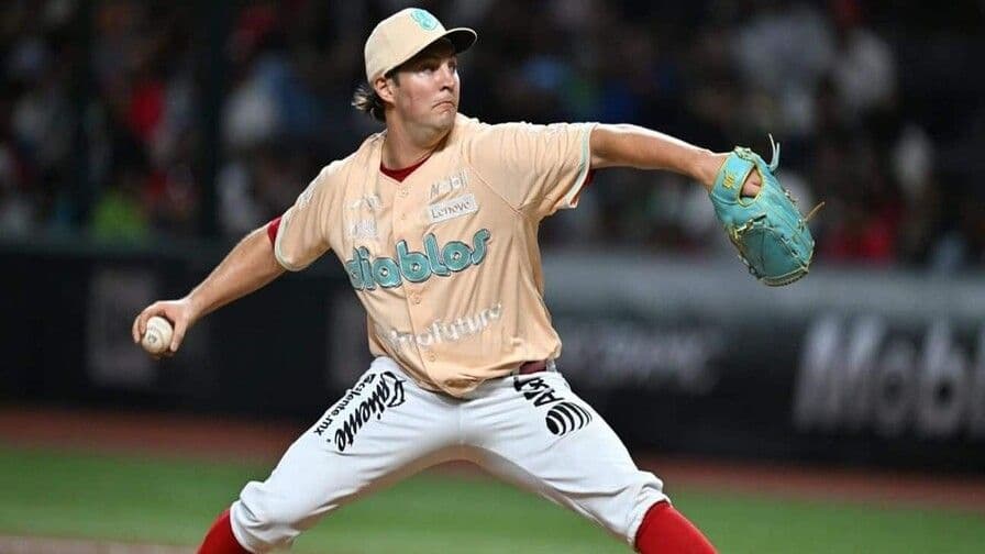 Trevor Bauer elige la Lidom y las Estrellas Orientales para su temporada invernal