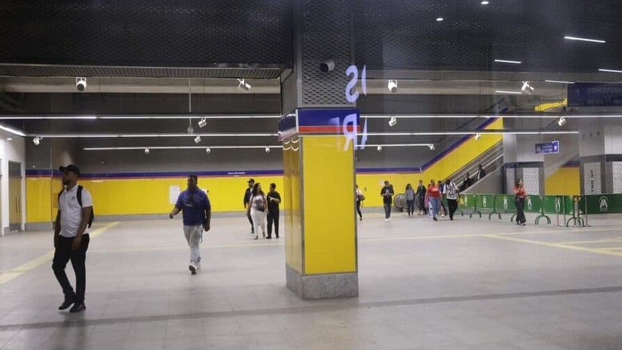 Usuarios valoran positivamente primer día del Metro sin transbordo