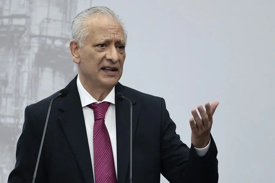Exdirector de Pemex detenido en Ciudad de México por denuncia de violencia