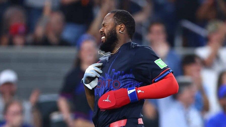 Vladimir Guerrero Jr. ingresa a la lista de lesionados tras golpe en la cabeza