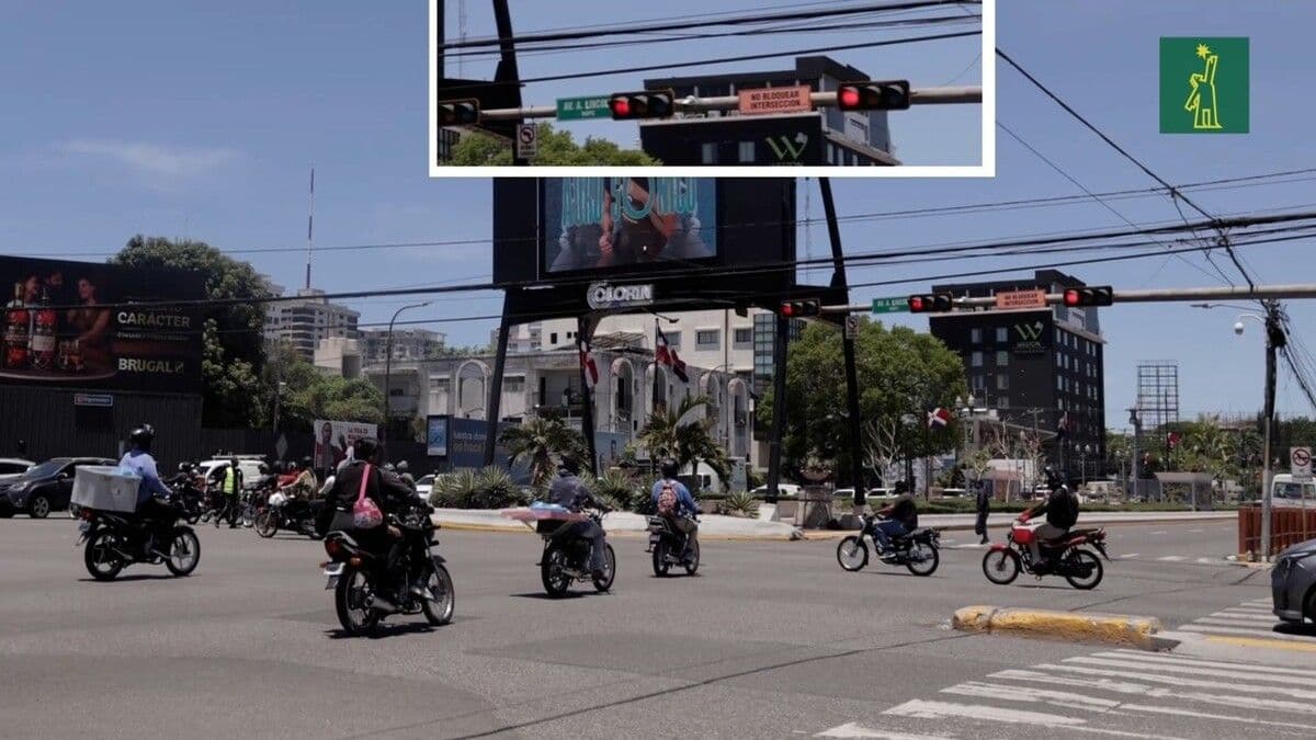 Motoristas desafían normas de tránsito en Santo Domingo