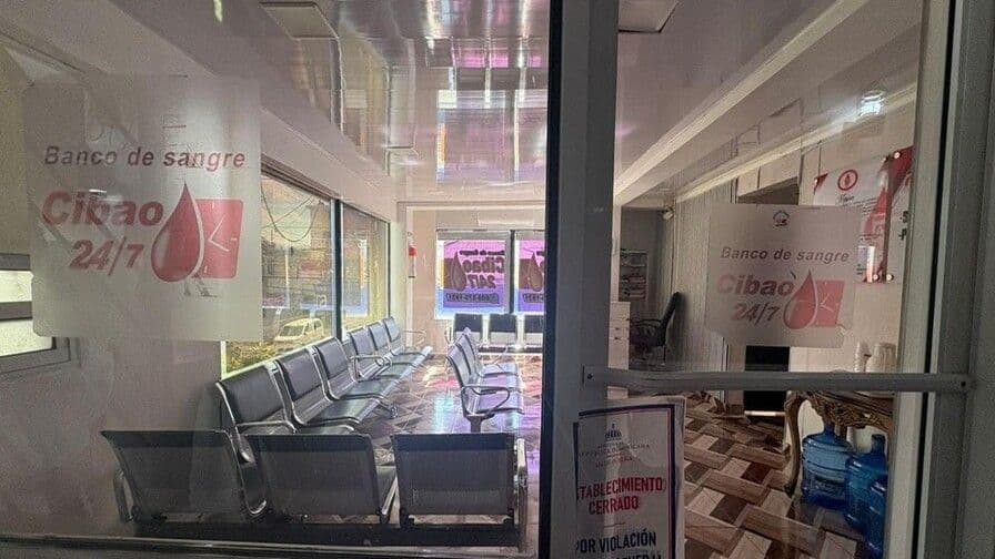 Salud Pública clausura banco de sangre en Moca por incumplimientos sanitarios