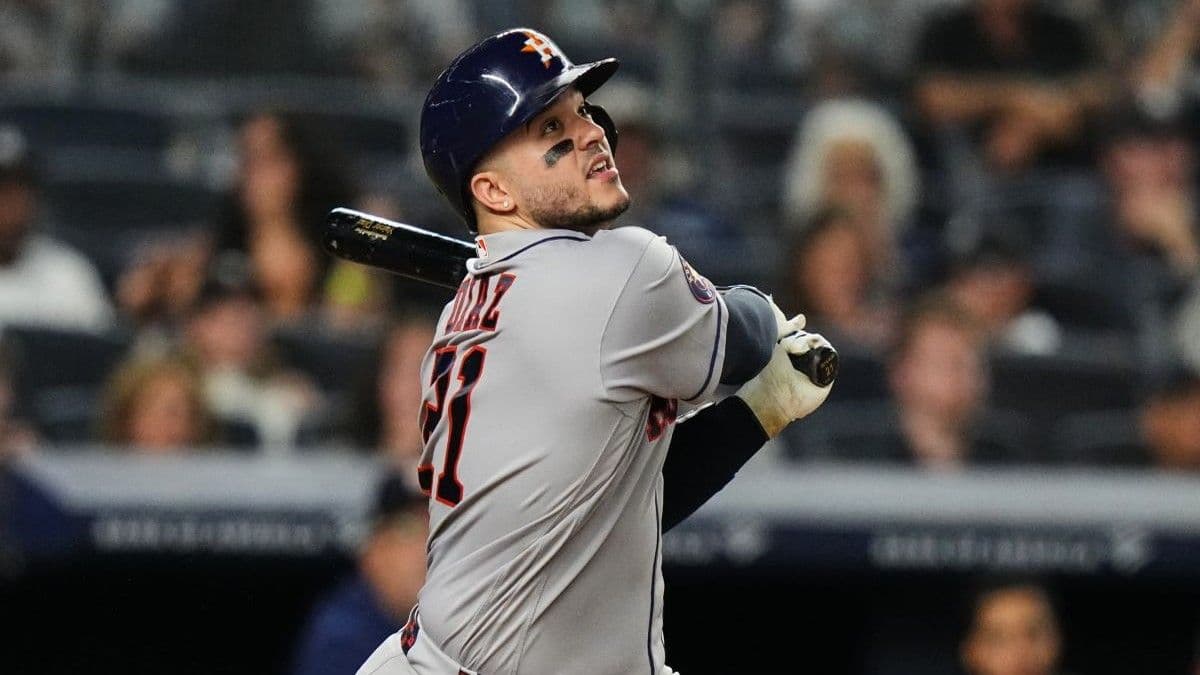 Astros vencen a Yankees en un emocionante juego de remontada